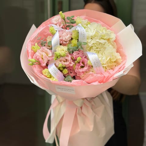 ️️🌿 Eustoma + White Hydrangea — Nomad Flowers