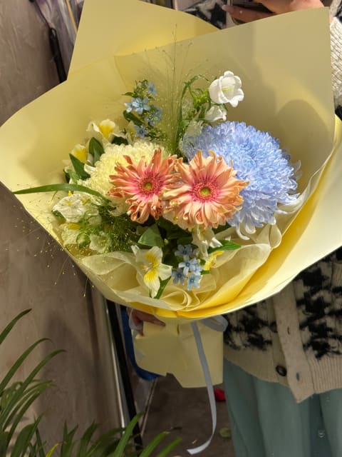 Mums — Milianna Flowers