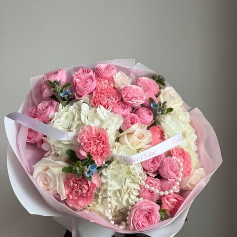 Loves pink — FlowerVibe