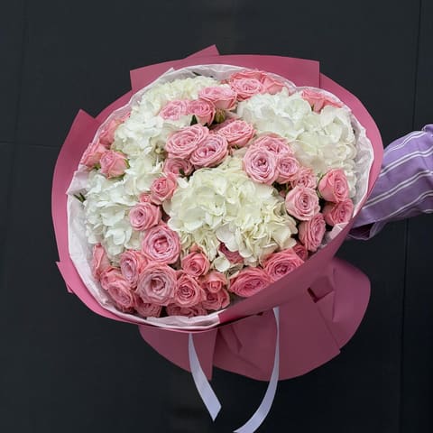 Tr.Rosa end Hortensia — Gloxinie
