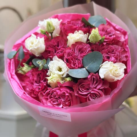 💖 9 Pink Roses and Eustoma — Nomad Flowers