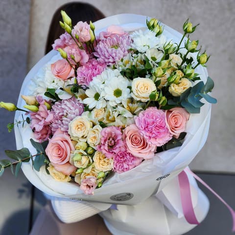 Pure Romance 🤍 — Kvetiny s laskou