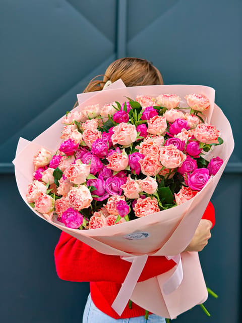 Blush of Romance — Kvetiny s laskou