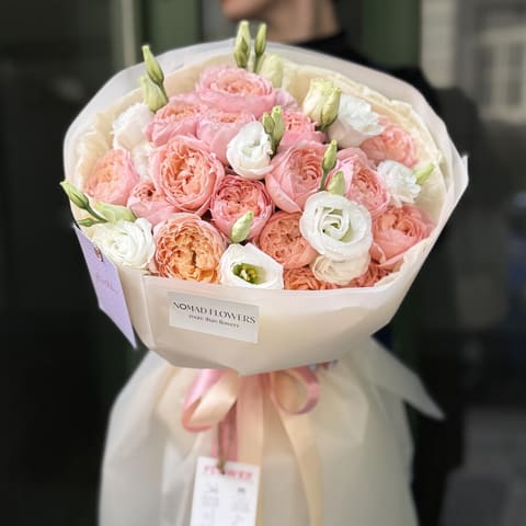 🌠 Julietta Rose + Eustoma — Nomad Flowers