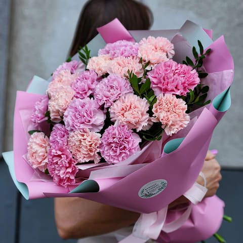Tender Bloom — Kvetiny s laskou