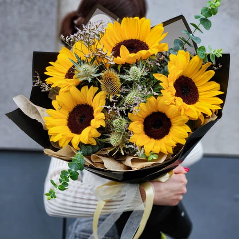 Sunbeam 🌻 — Kvetiny s laskou