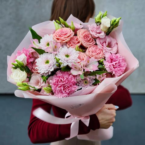 Romance Whisper 🩷🩷🩷 — Kvetiny s laskou