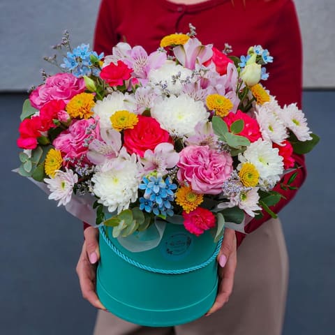 🌈 Dopamine Bloom Box — Kvetiny s laskou
