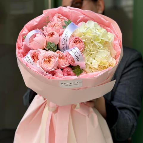 🧡 Julietta Rose + Hydrangea — Nomad Flowers