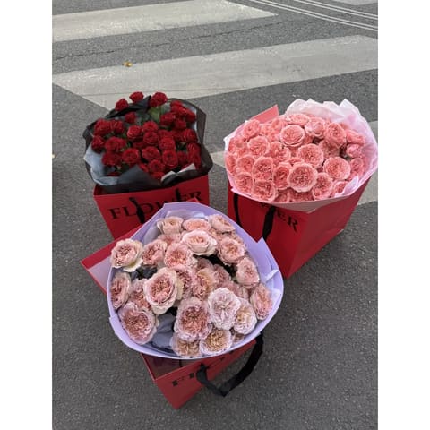 Spray Roses 7 pcs — Dopamine