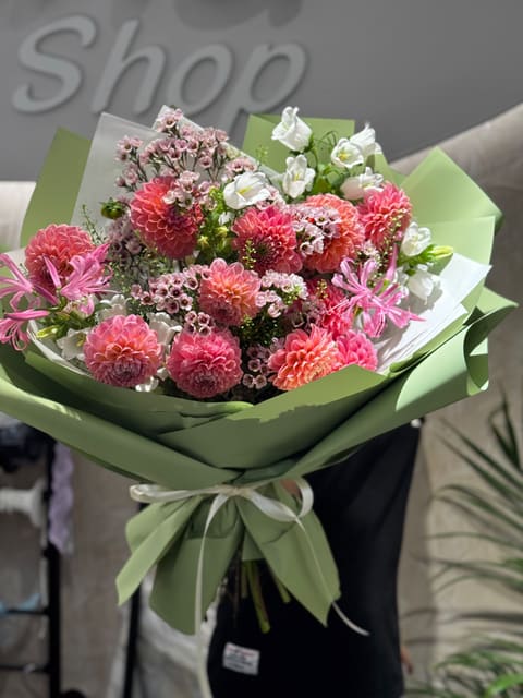 Dahlia  — Milianna Flowers