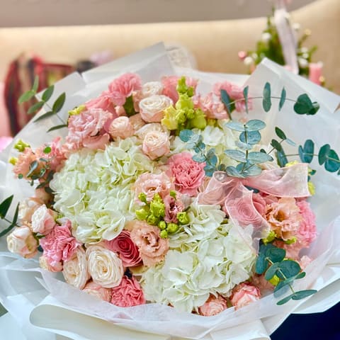 Nude bouquet — Milianna Flowers