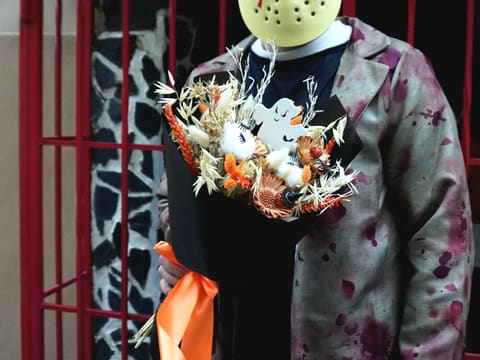 👻 Přízrak Noci  — Fleur de Lys