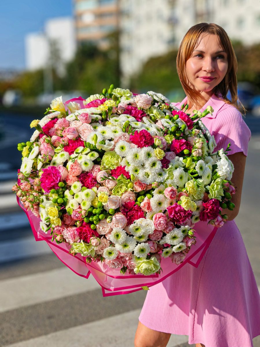 Květový buket 101 menších květů 💐